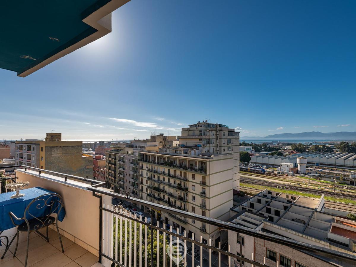Cityscape Vista Apartment カリアリ エクステリア 写真